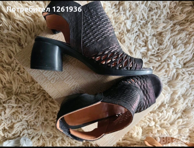 Дамски сандали , снимка 2 - Сандали - 54194304