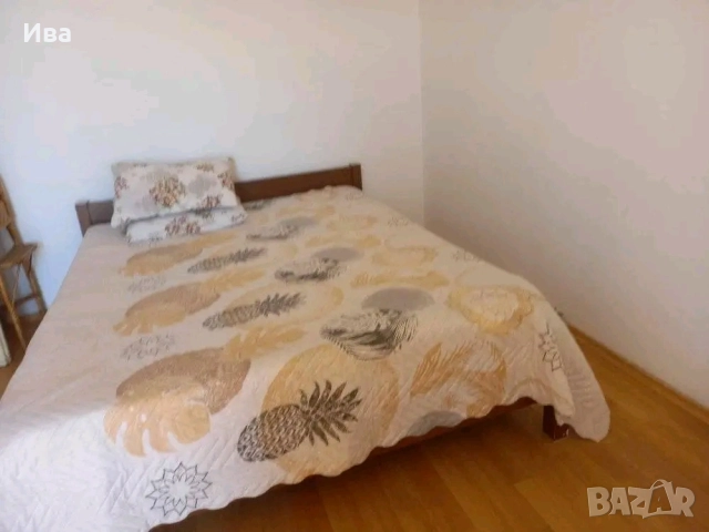 Дава се двустаен апартамент под наем 