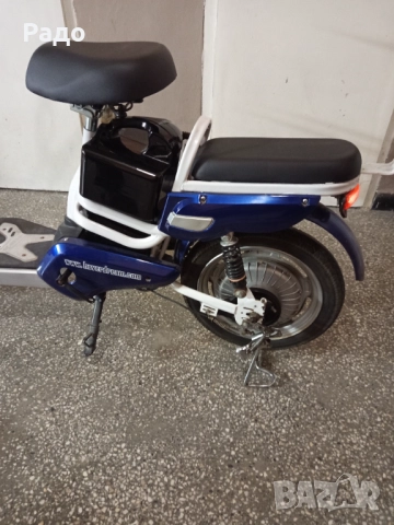 Електрически скутер с подаръци , снимка 4 - Мотоциклети и мототехника - 52840496