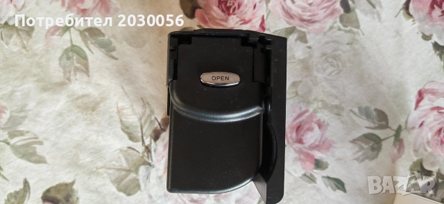 Поставка стойка за чаши за мерцедес , снимка 5 - Аксесоари и консумативи - 52818935