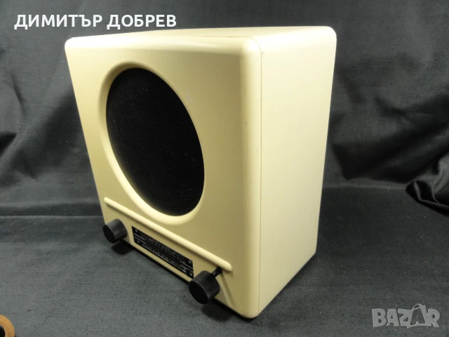 UNIVERSUM W111 СТАР РЕТРО ТРАНЗИСТОР РАДИО GERMANY, снимка 2 - Радиокасетофони, транзистори - 50938533