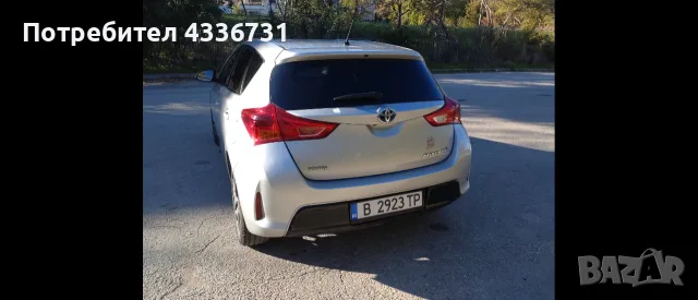 Toyota Auris Hybrid , снимка 6 - Автомобили и джипове - 56452569