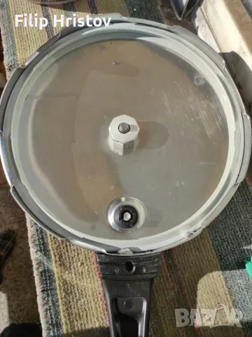 Тенджера под налягане  FISSlER, снимка 4 - Съдове за готвене - 48740433
