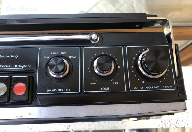 радиокасетофон SANYO M-9930K, снимка 9 - Радиокасетофони, транзистори - 56243514
