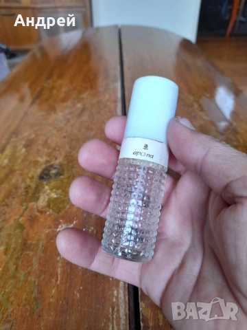 Старо шише от парфюм Белла, снимка 3 - Колекции - 53286599