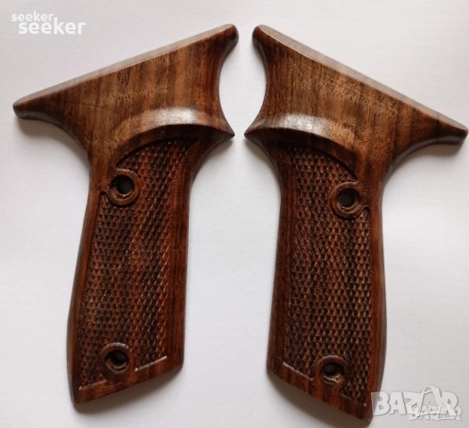 Орехови чирени за пистолет Марго., снимка 1 - Оборудване и аксесоари за оръжия - 50492300