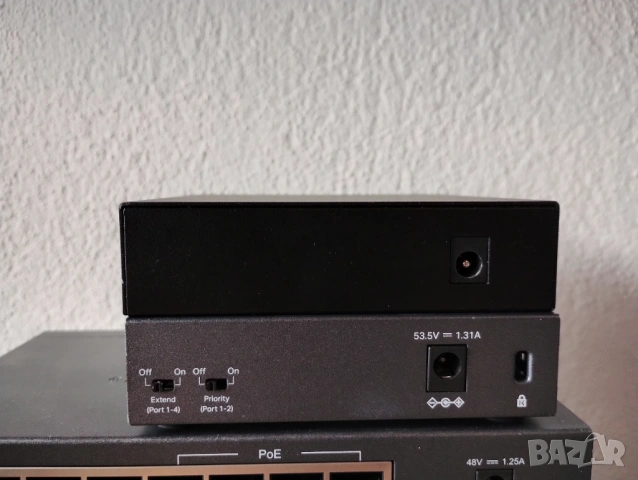 Lot 6 броя POE Switch Utepo TP-link Dahua, снимка 8 - Мрежови адаптери - 54278286