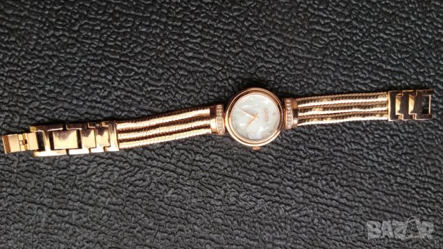 JONES часовник, снимка 3 - Дамски - 31822842