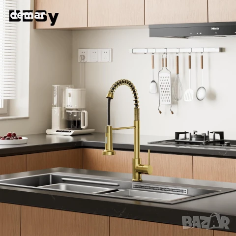 Кухненски смесител за мивка BESy - матово злато, 2 функции и издърпващ се чучур, снимка 8 - Смесители - 51235735