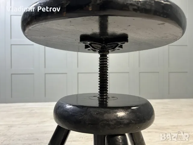 Винтидж стол за пиано Г357, снимка 2 - Столове - 56020416