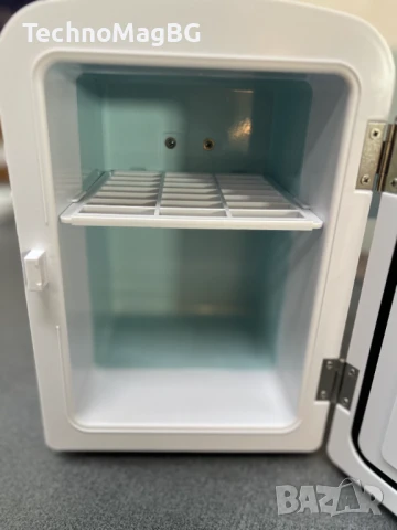 Мини хладилник Flamingueo – 4L . 12V / 220V, снимка 8 - Хладилници - 51397277