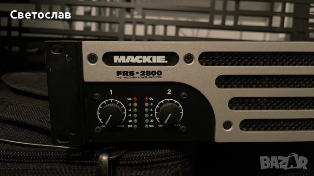 Усилвател Mackie FRS2800, снимка 2 - Ресийвъри, усилватели, смесителни пултове - 44701382