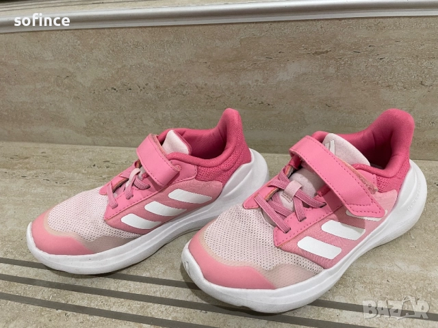 Маратонки за момиче Адидас, снимка 2 - Детски маратонки - 52300279