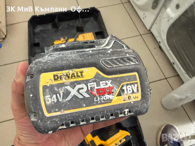 Акумулаторен такер Dewalt DCN 890, снимка 7 - Такери - 56105368