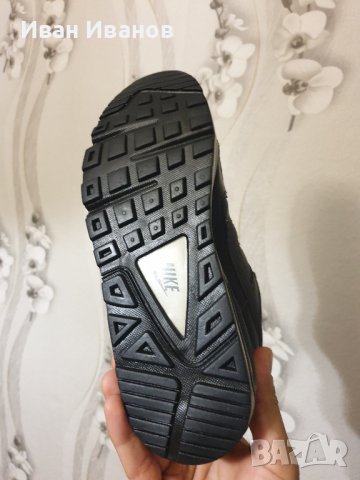 Оригинални кожени маратонки NIKE AIR MAX COMMAND  номер 41,5-42, снимка 11 - Маратонки - 42486471