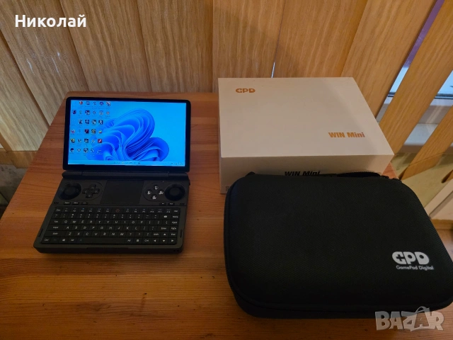GPD WIN Mini 2024 - мини лаптоп и игрова конзола