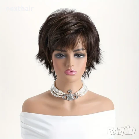 Къса дамска тъмно кафява перука с фини руси кичури