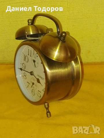 Стар Китайски часовник , будилник Perfect с 2 Камбани, снимка 3 - Антикварни и старинни предмети - 53987011