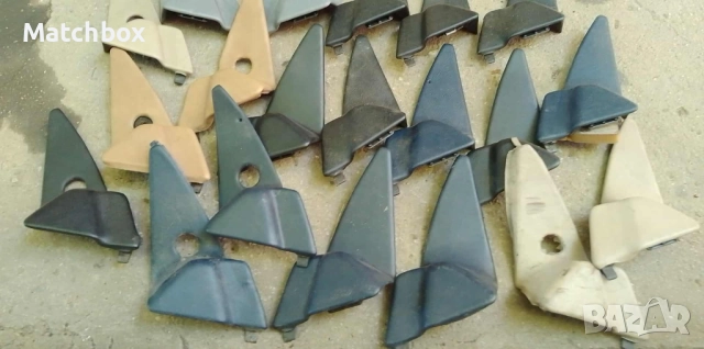 Вътрешни капаци огледала Мерцедес 124, снимка 3 - Части - 30842733