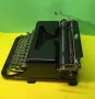 Винтидж пишеща машина Royal Portable  Латиница Модел O 1934 г. Работеща !, снимка 5
