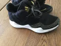Оригинални детски маратонки Adidas, размер US 4, снимка 3