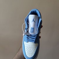 Оригинални Nike Air Jordan 1 Low Blue , снимка 2 - Маратонки - 36957181