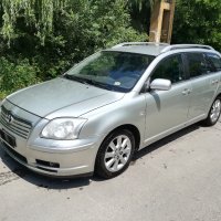 Тойота Авенсис Т25 / Toyota Avensis T25 - на части, снимка 1 - Автомобили и джипове - 35235177