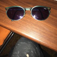 Очила, снимка 1 - Слънчеви и диоптрични очила - 31552859