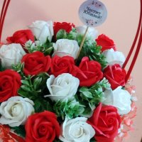 Страхотна кошница със сапунени рози, снимка 7 - Изкуствени цветя - 36983017