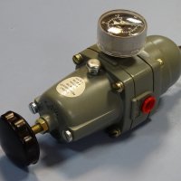 Пневморегулатор Birla Kent-Taylor air supply regulator 51C273, снимка 1 - Резервни части за машини - 35058178