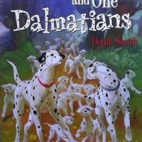 The hundred and one dalmatians. Level 3 Dodie Smith, снимка 1 - Детски книжки - 34111519