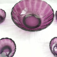 Стъклени купи цветно  лилаво стъкло, снимка 6 - Антикварни и старинни предмети - 17710124