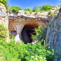 Пещера Проходна и Ловеч