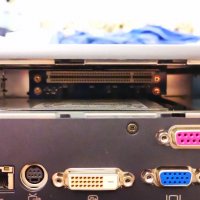 Dell PD01X Docking Station and Port Replicator , докинг станция с вградено захранване, снимка 9 - Захранвания и кутии - 29471809