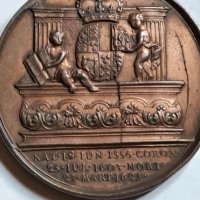 RARE, UK. JAMES 1st. Medal by Jean Dassier 1830 KING & QUEENS , снимка 2 - Нумизматика и бонистика - 31817628