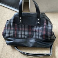 Esprit чанта с дълга дръжка, снимка 1 - Чанти - 31199629