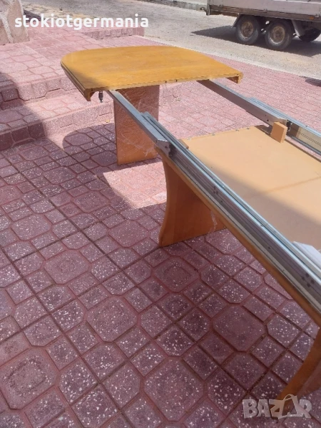 маса, снимка 1