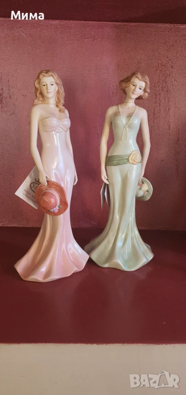 Две нови красиви порцеланови дами на REGA, снимка 1