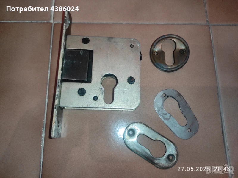 АНТИКВАРНА БРАВА МЕСИНГОВА, снимка 1