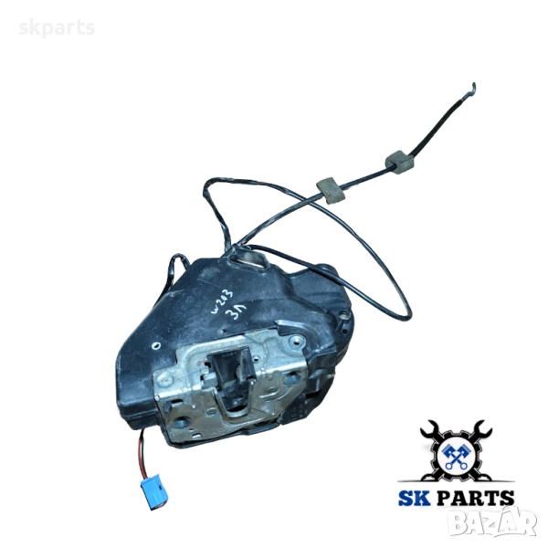 Брава на врата за Mercedes-Benz C-Class /Мерцедес w203 седан позиция: задна, лява, снимка 1