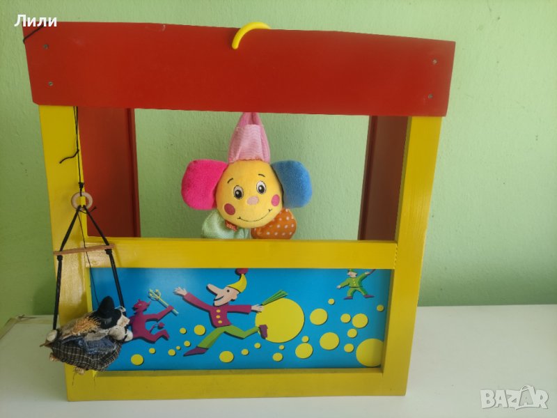 Дървен куклен театър , снимка 1