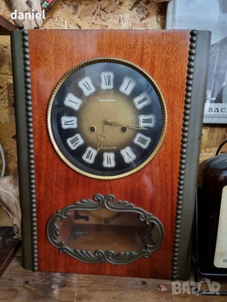 Старо часовник 1946 година, снимка 1