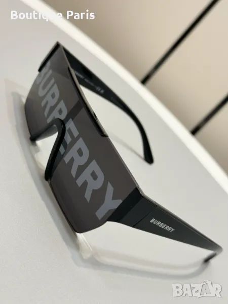 Burberry оригинални слънчеви очила унисекс, снимка 1
