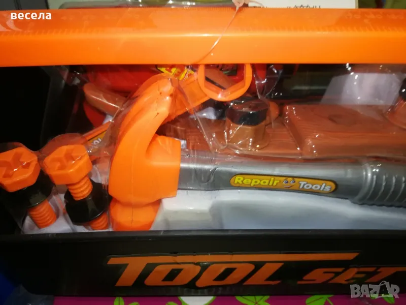 куфарче с бормашина и инструменти, чук, клещи, винтове и болтчета, снимка 1