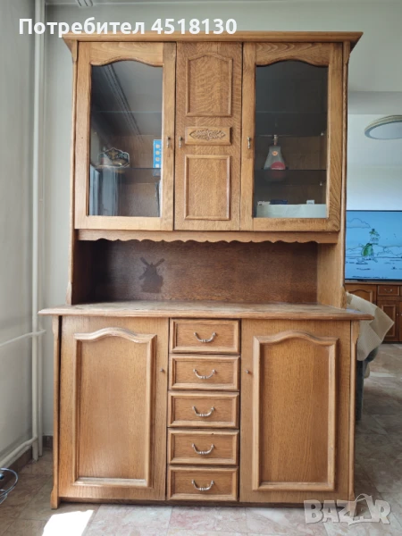 Голям масивен бароков скрин с витрина, снимка 1