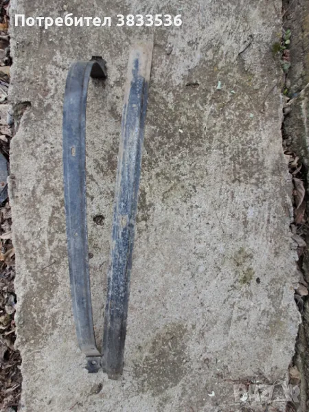 Скоби държащи резервоарът на Vw Golf / Jetta Mk2, снимка 1