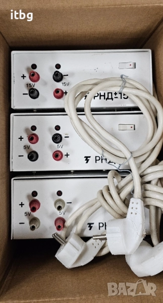 3 броя лабораторни захранвания РНД +/- 5V, 15V, снимка 1