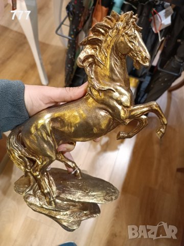 статуетка , снимка 3 - Статуетки - 44258460