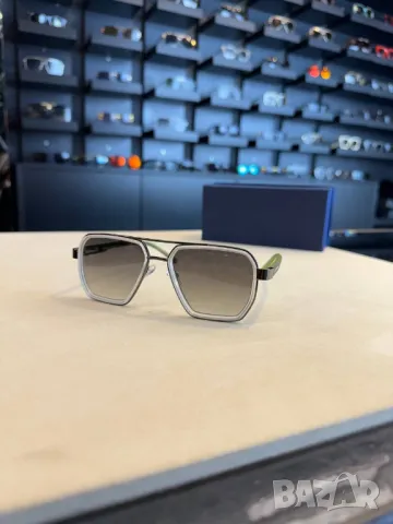 очила с черен обикновен калъф versace miu miu emporio armani loewe, снимка 10 - Слънчеви и диоптрични очила - 50423230