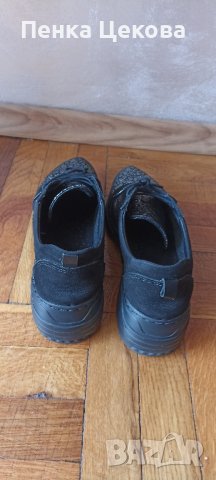 Спортни обувки/маратонки естествена кожа , снимка 2 - Дамски ежедневни обувки - 42366358